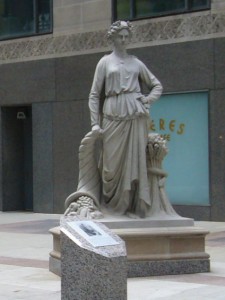 statue_ag